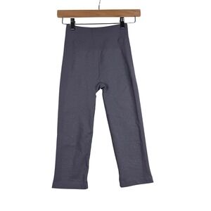 Lululemon Free to Flow Ribbed Waist Cropped Leggings size 4 Gray